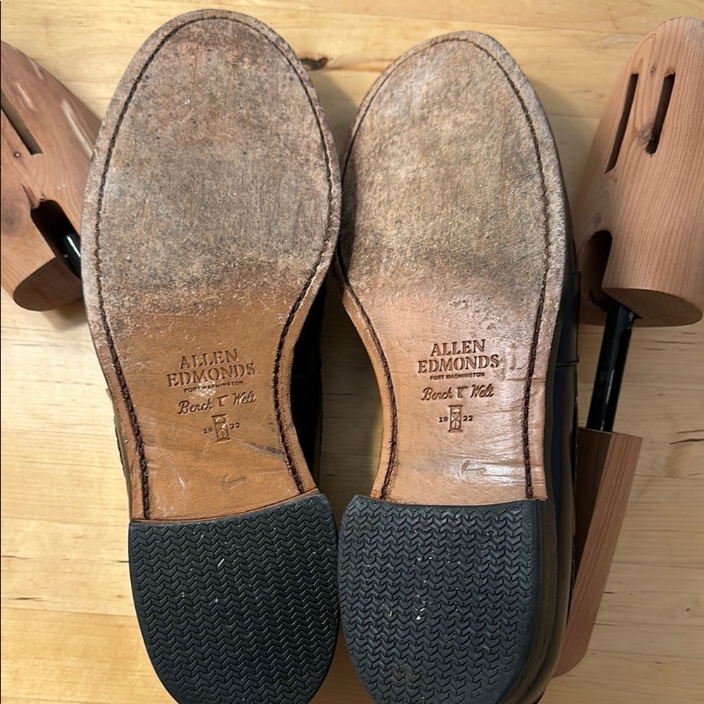 Allen Edmonds ‘Cody’ Black Leather  Loafers - Picture 3 of 10